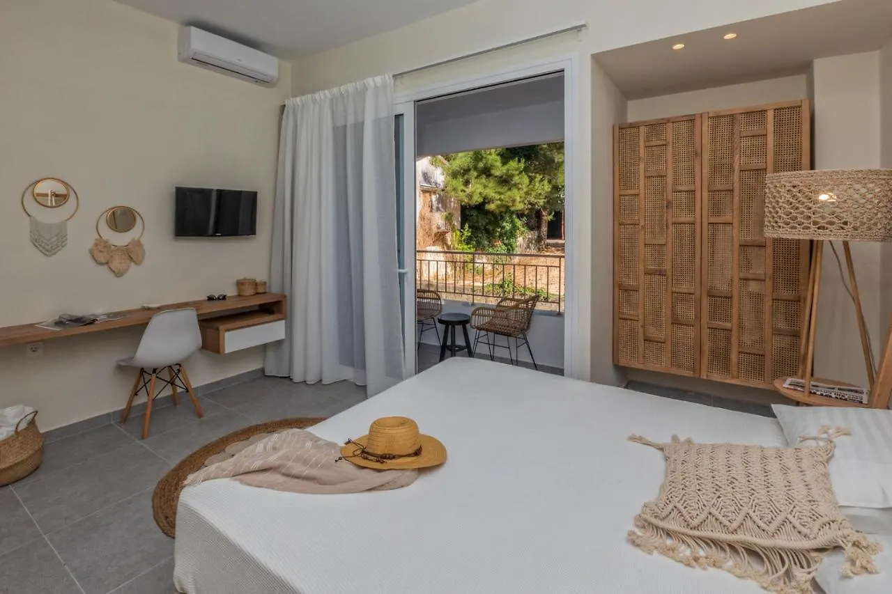 Anemelia Luxury Apartments Argostoli